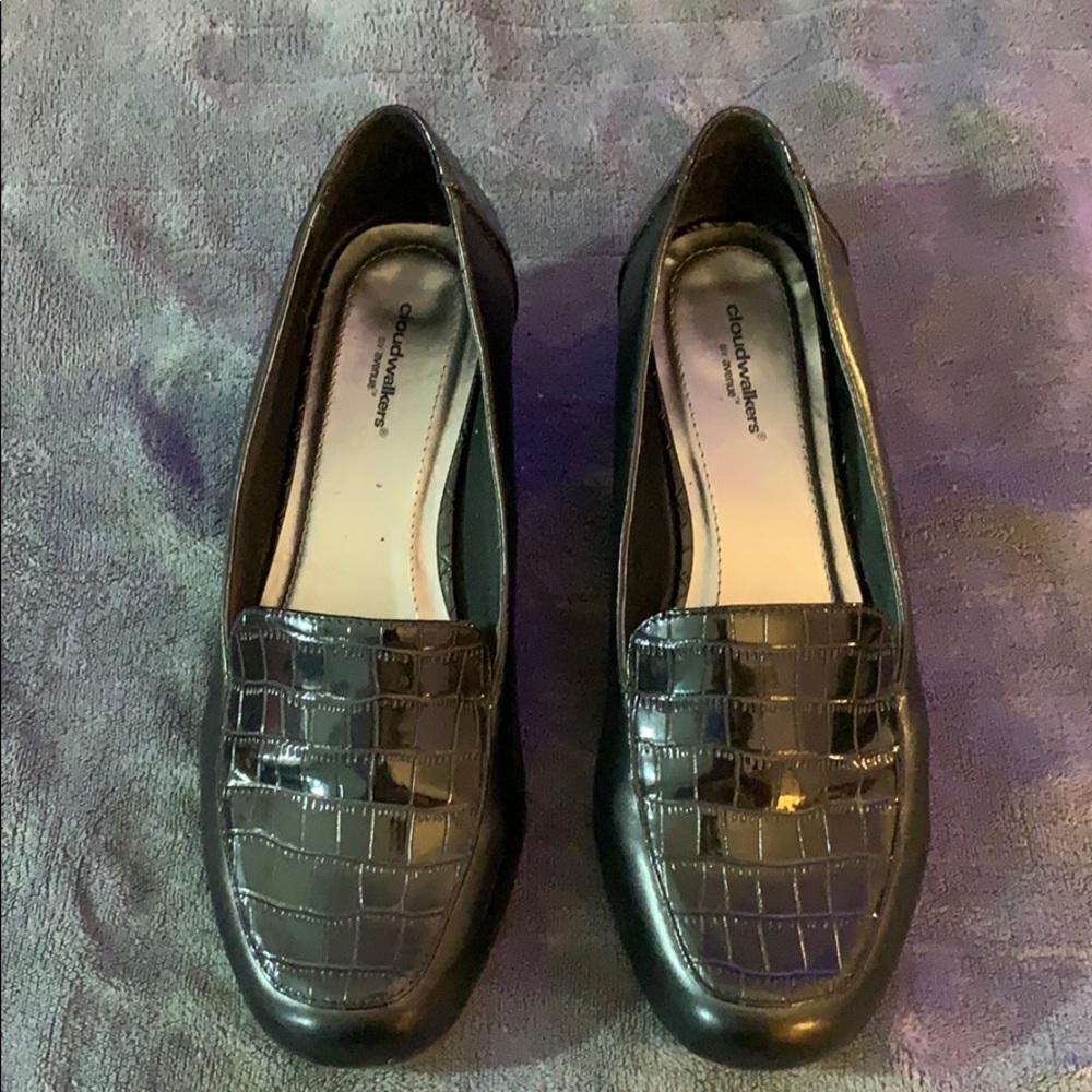 Cloudwalker Shoes by Avenue